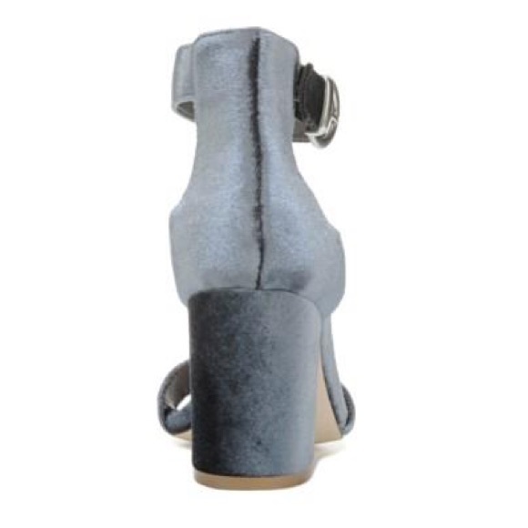 NIB Slate Gray Plush Velvet Block Heel Sandal - Picture 4 of 4